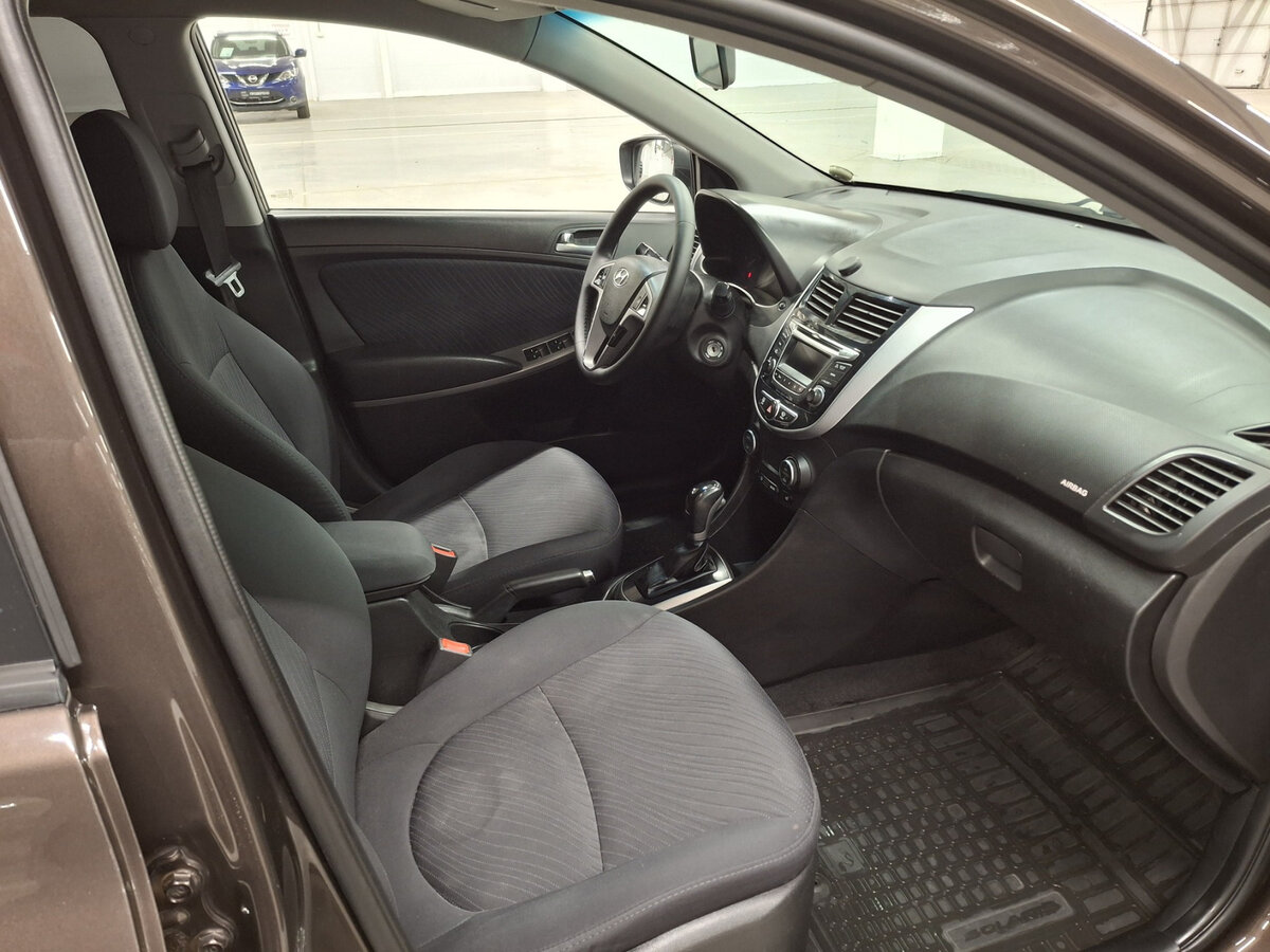 Купить Hyundai Solaris, 2015, 176 418 км.. Фото: #10