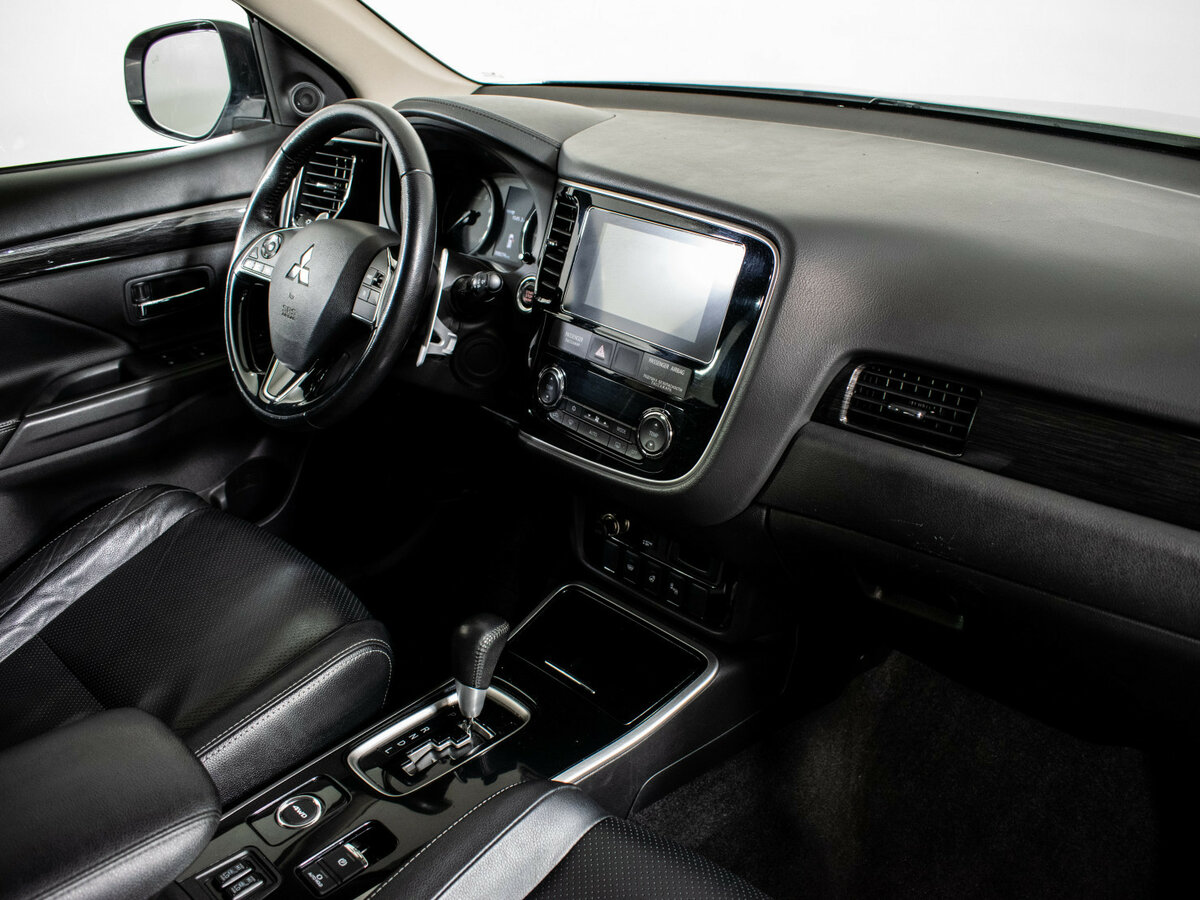Купить Mitsubishi Outlander, 2017, 98 300 км.. Фото: #9