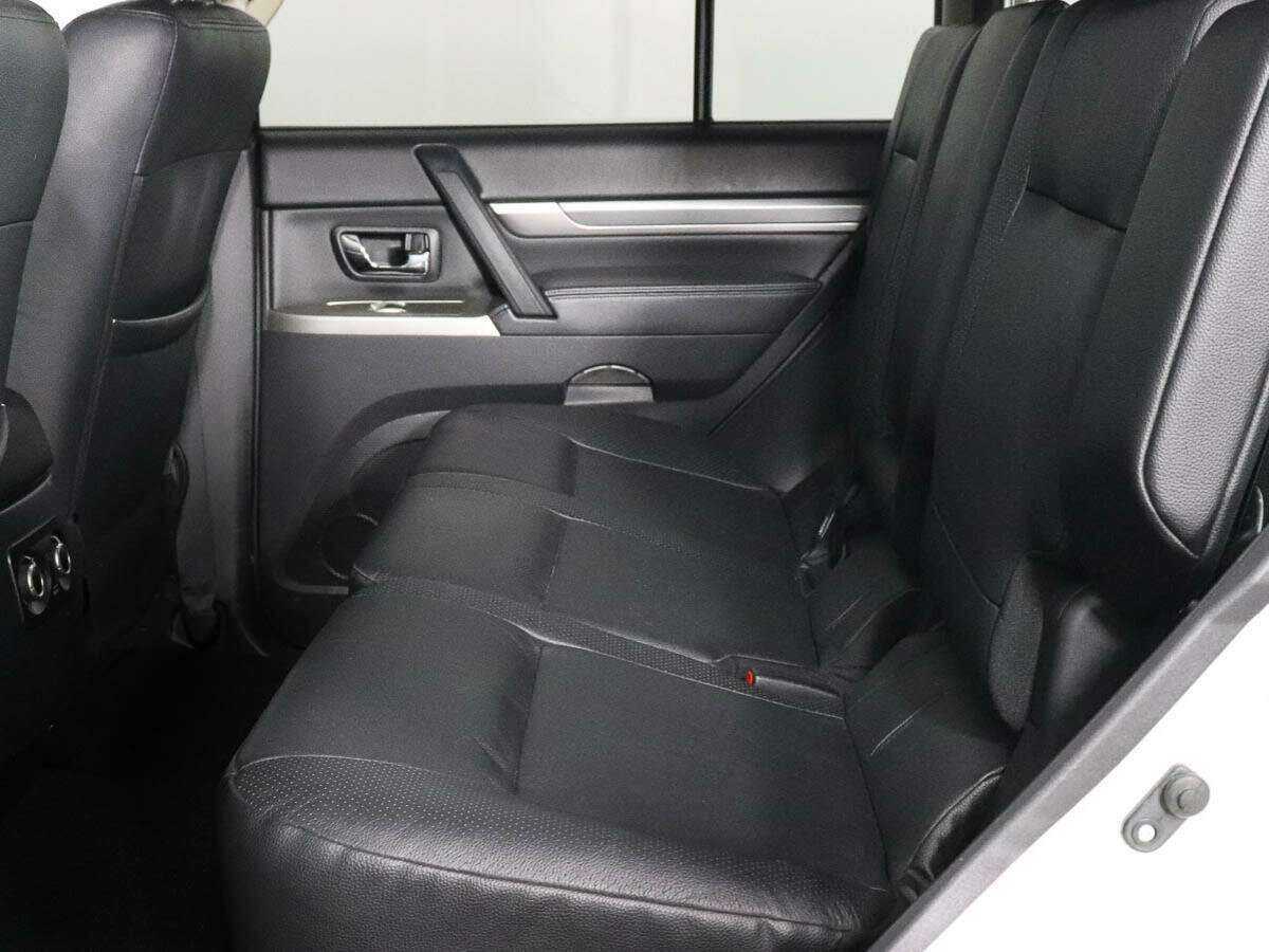 Купить Mitsubishi Pajero, 2014, 158 267 км.. Фото: #7
