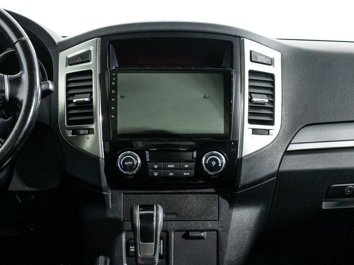 Купить Mitsubishi Pajero, 2015, 126 453 км.. Фото: #13