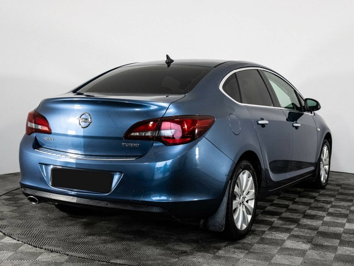Купить Opel Astra, 2012, 180 792 км.. Фото: #3