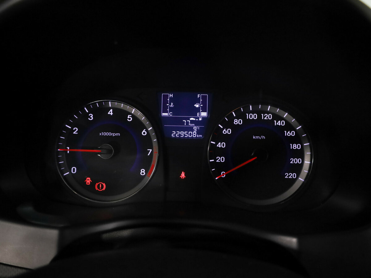 Купить Hyundai Solaris, 2016, 229 506 км.. Фото: #8