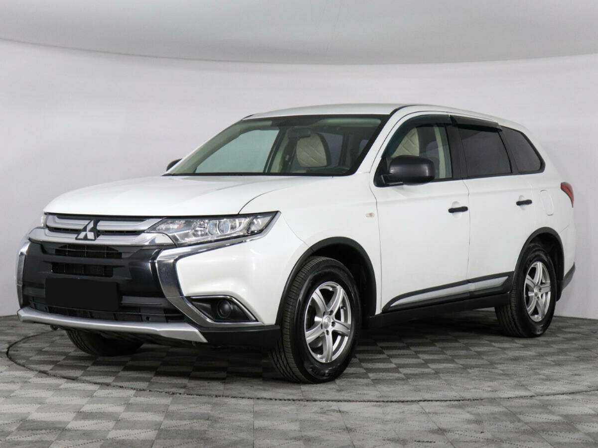 Купить Mitsubishi Outlander, 2017, 188 006 км.. Посмотреть фото