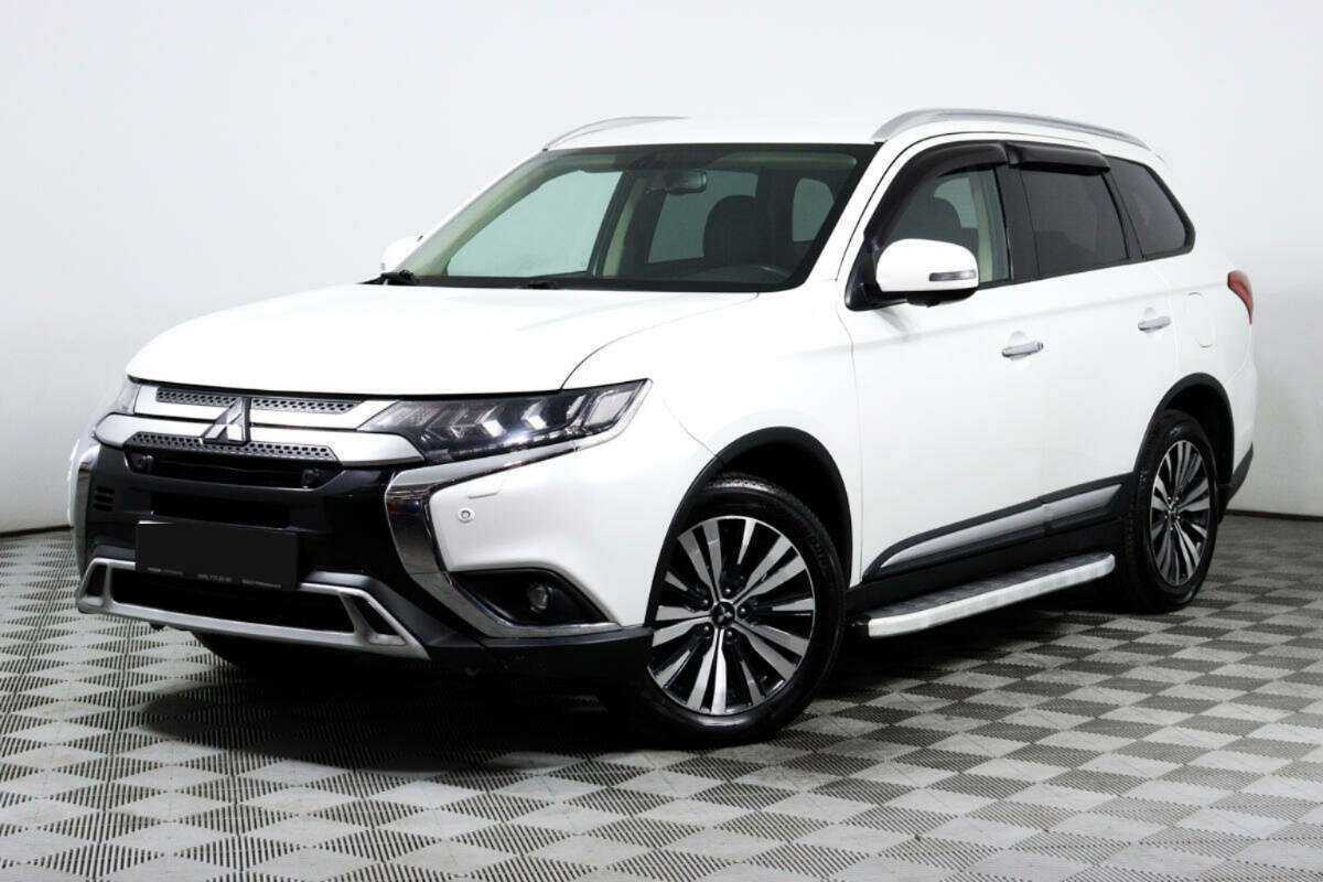 Купить Mitsubishi Outlander, 2019, 103 420 км.. Посмотреть фото