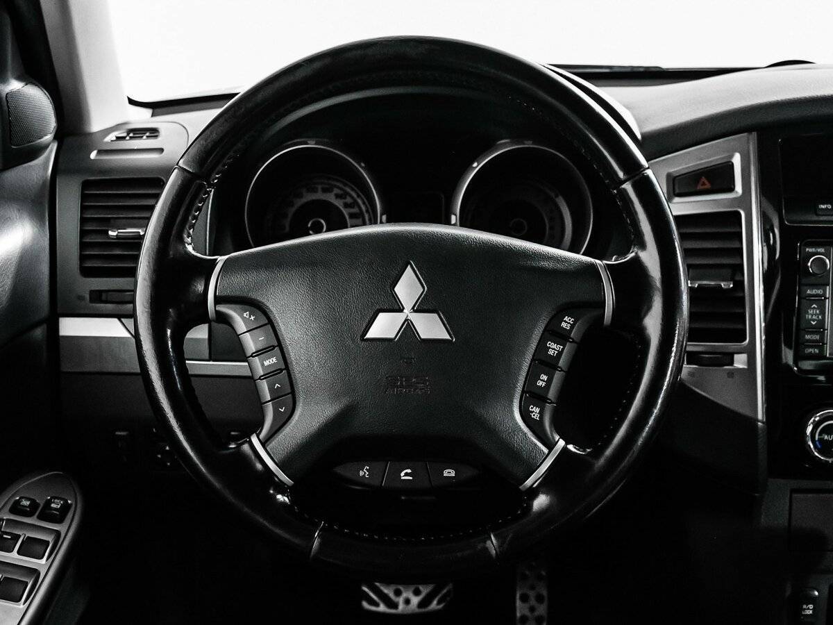 Купить Mitsubishi Pajero, 2015, 227 200 км.. Фото: #11