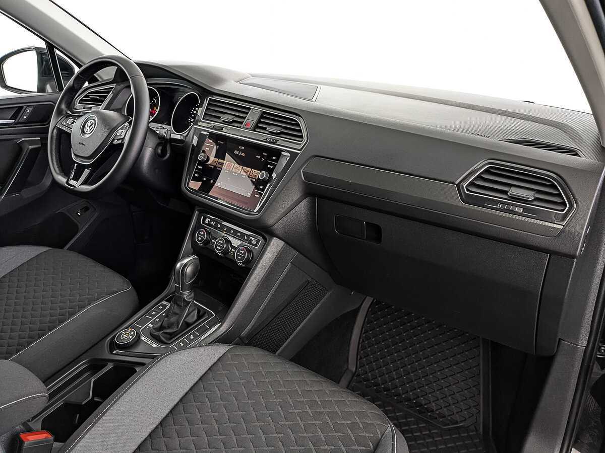 Купить Volkswagen Tiguan, 2018, 126 848 км.. Фото: #12