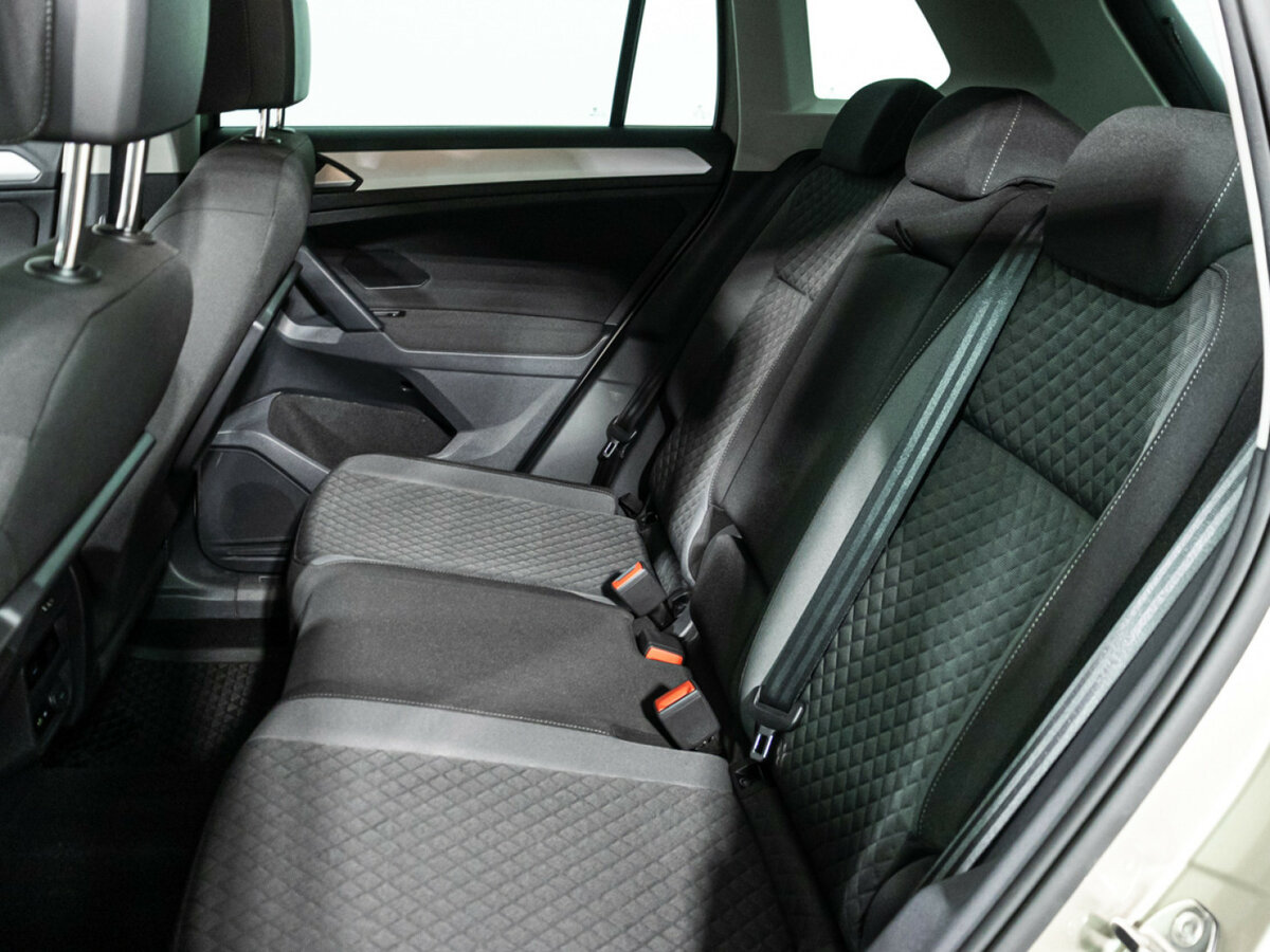 Купить Volkswagen Tiguan, 2019, 88 434 км.. Фото: #9