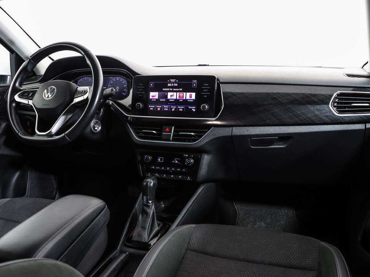 Купить Volkswagen Polo, 2020, 120 732 км.. Фото: #6
