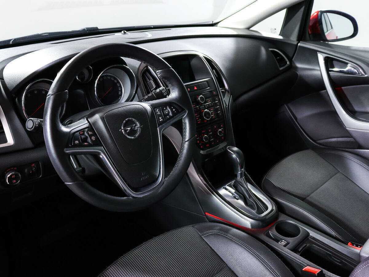 Купить Opel Astra, 2012, 86 297 км.. Фото: #11