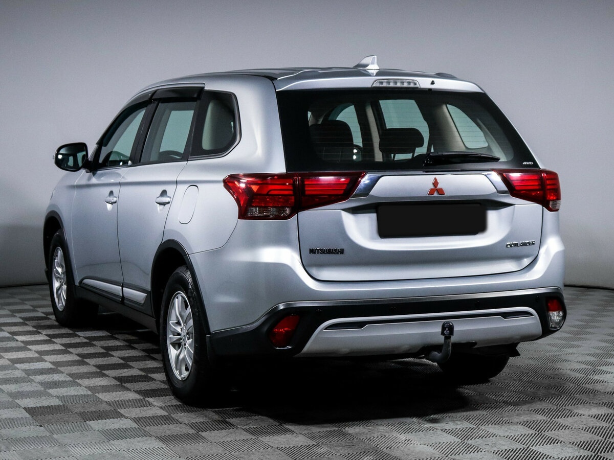 Купить Mitsubishi Outlander, 2019, 70 648 км.. Фото: #6