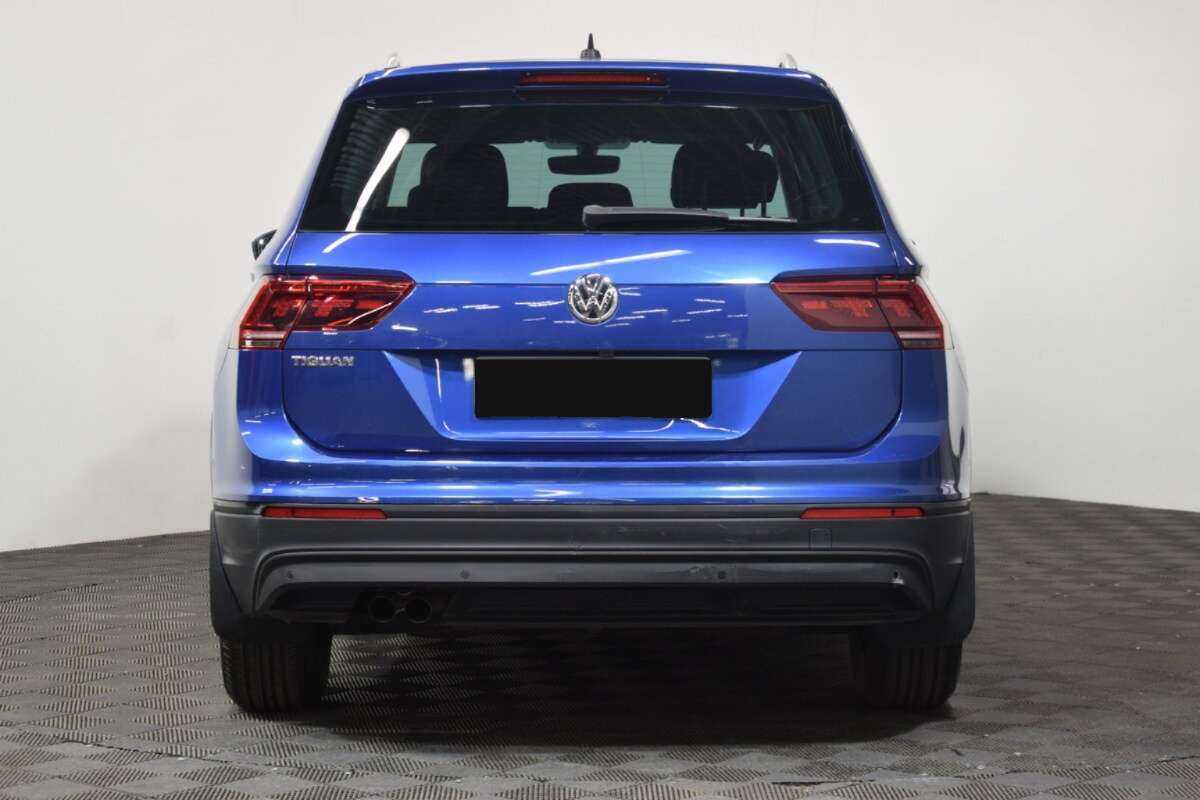 Купить Volkswagen Tiguan, 2018, 105 283 км.. Фото: #4