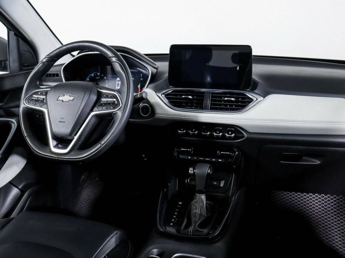 Купить Chevrolet Captiva, 2022, 22 935 км.. Фото: #6