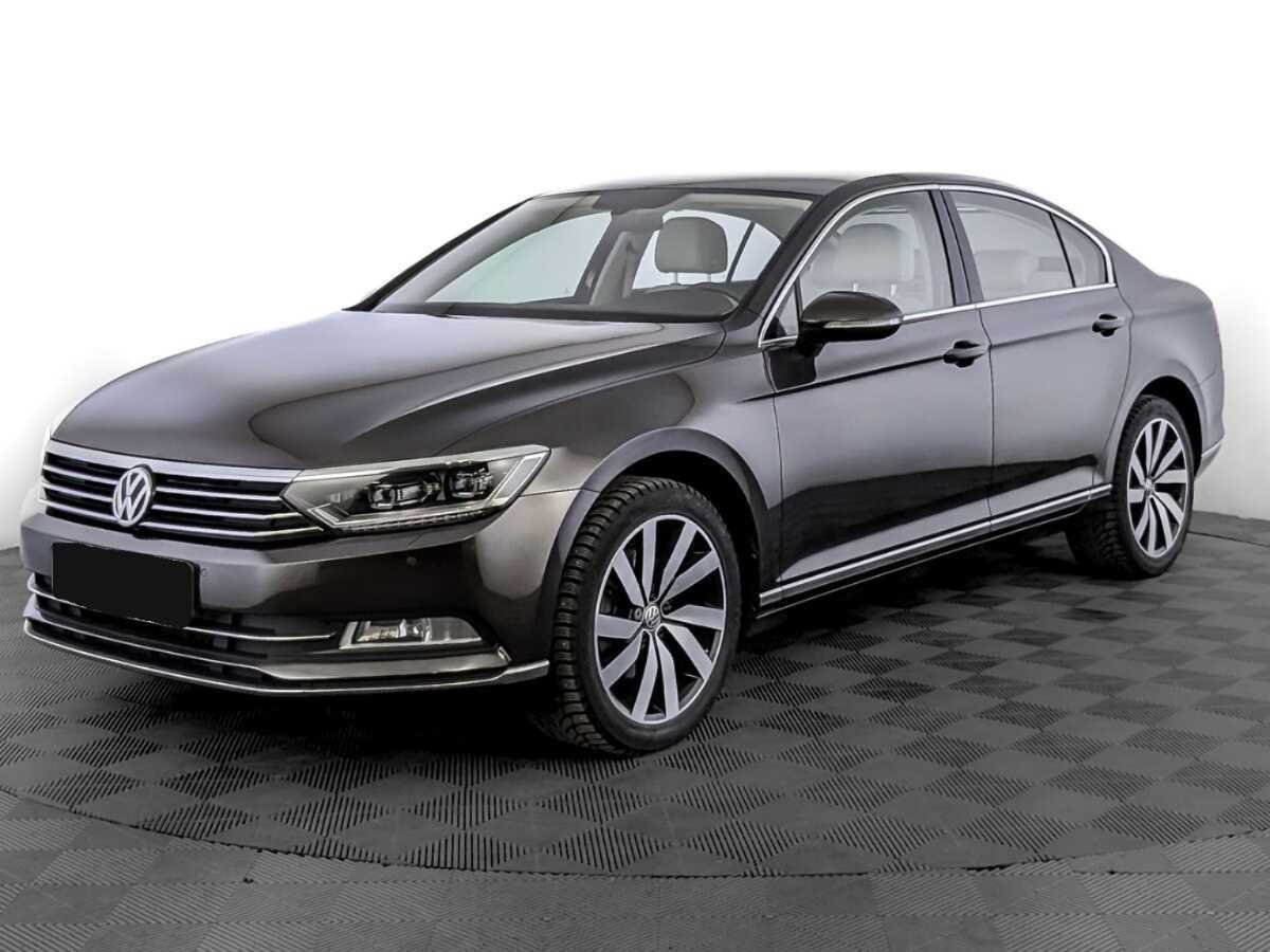 Купить Volkswagen Passat, 2017, 75 878 км.. Посмотреть фото