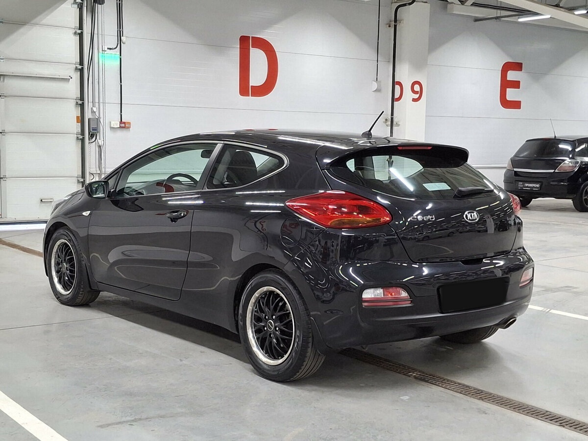 Купить Kia Ceed, 2015, 150 252 км.. Фото: #6