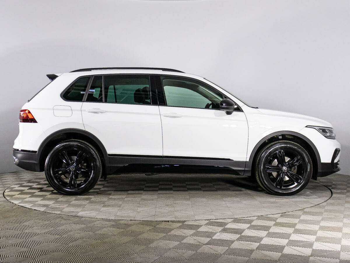 Купить Volkswagen Tiguan, 2022, 31 100 км.. Фото: #3