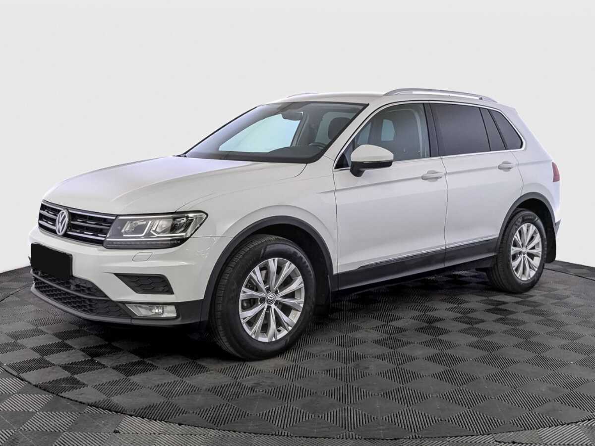 Купить Volkswagen Tiguan, 2017, 132 657 км.. Посмотреть фото