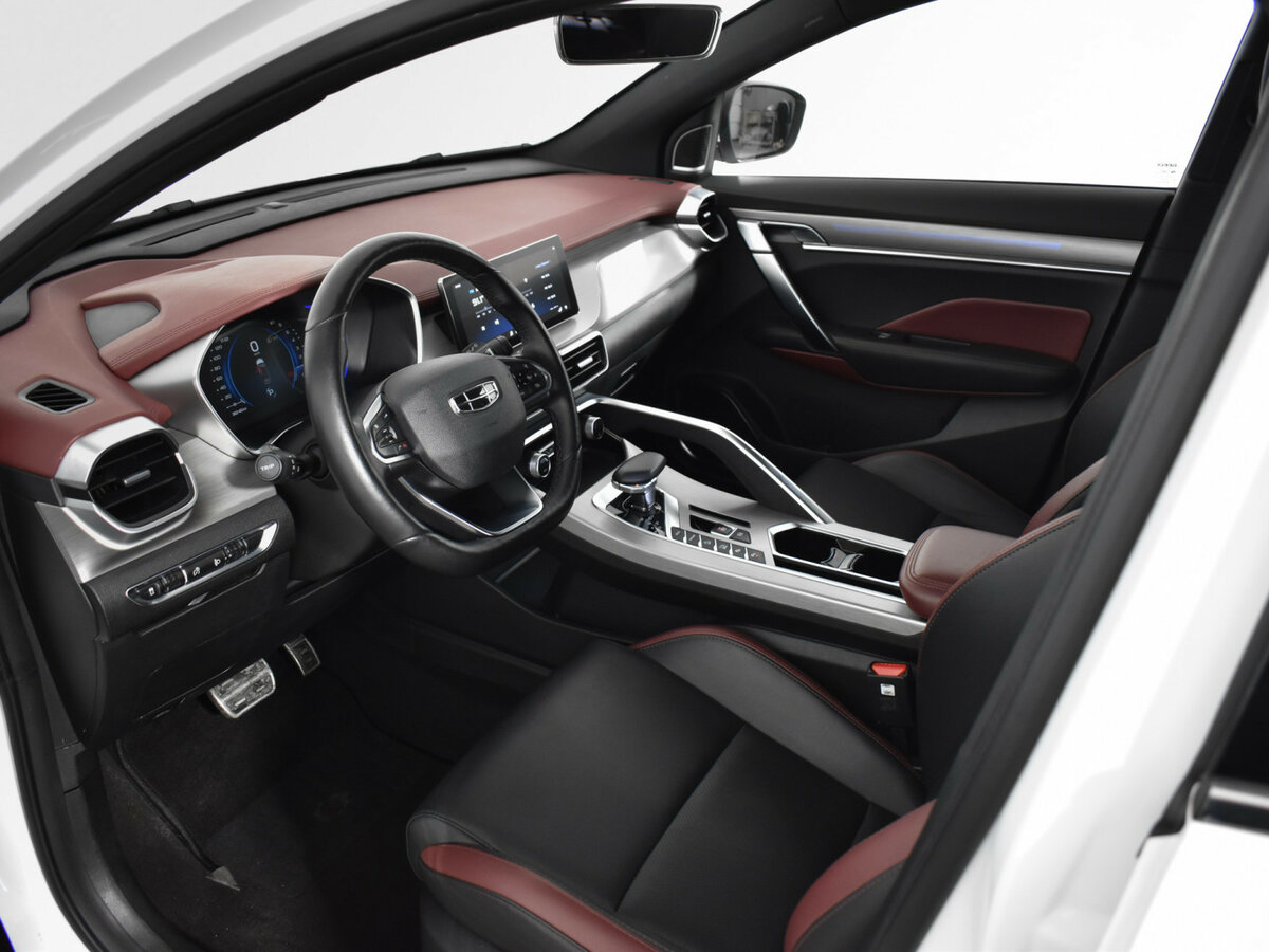 Купить Geely Coolray, 2023, 38 245 км.. Фото: #8