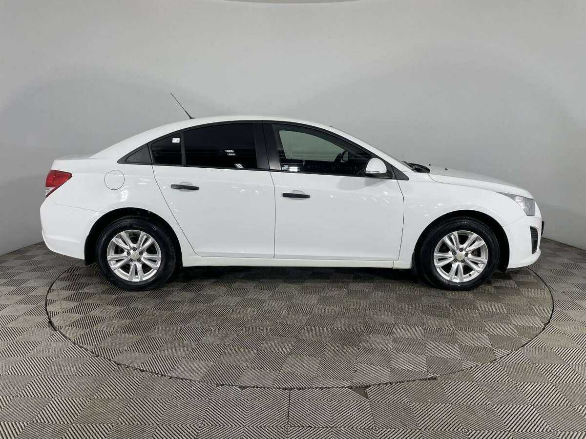 Купить Chevrolet Cruze, 2014, 140 349 км.. Фото: #3