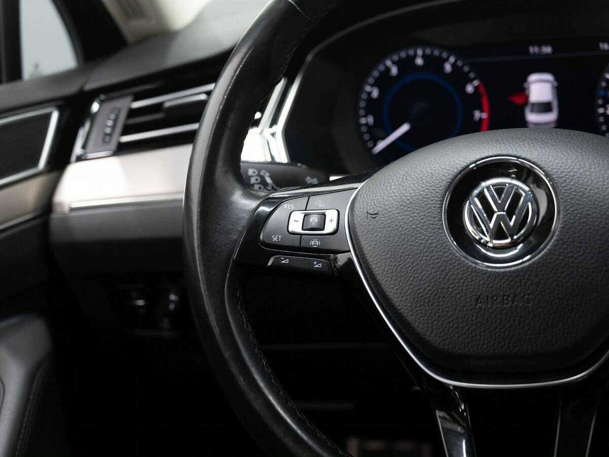 Купить Volkswagen Passat, 2019, 133 248 км.. Фото: #13