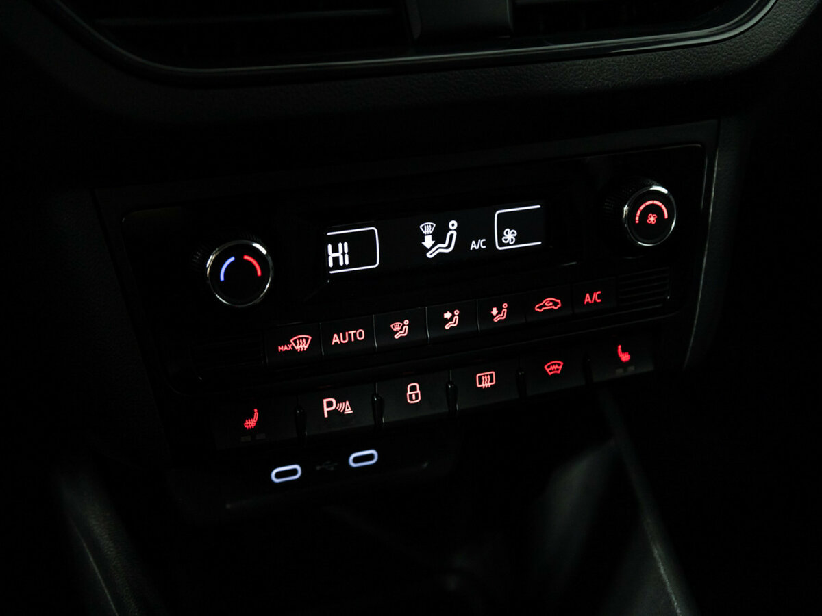 Купить Volkswagen Polo, 2020, 131 000 км.. Фото: #13