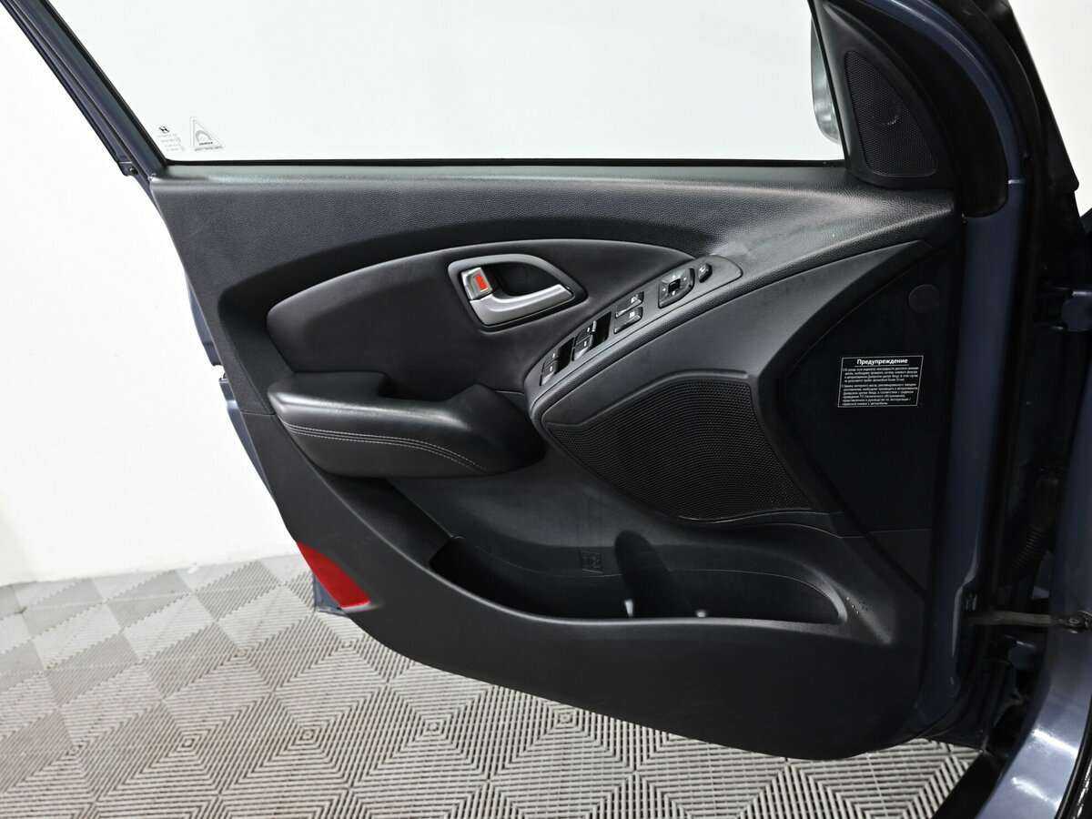 Купить Hyundai ix35, 2012, 128 000 км.. Фото: #4