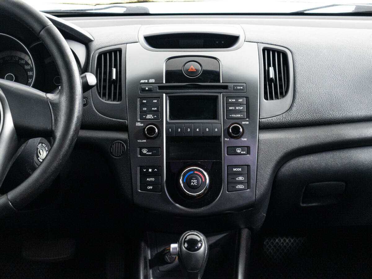 Купить Kia Cerato, 2012, 197 624 км.. Фото: #13