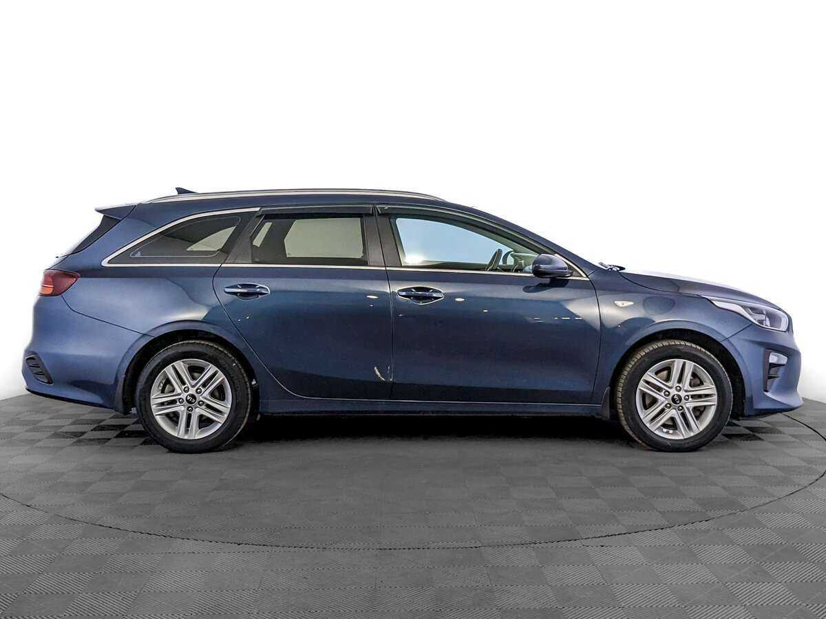 Купить Kia Ceed, 2019, 97 761 км.. Фото: #3