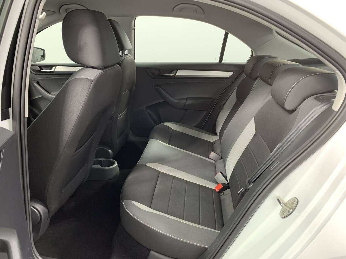 Купить Skoda Rapid, 2019, 77 468 км.. Фото: #8