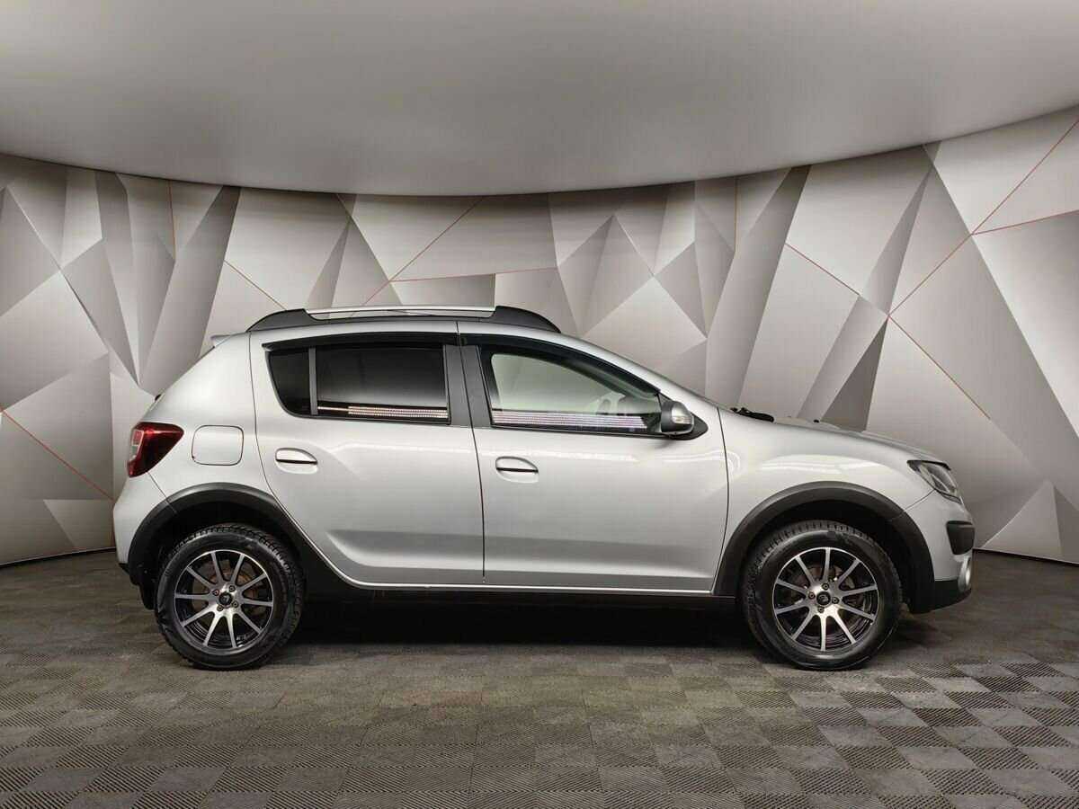Купить Renault Sandero, 2017, 98 332 км.. Фото: #5