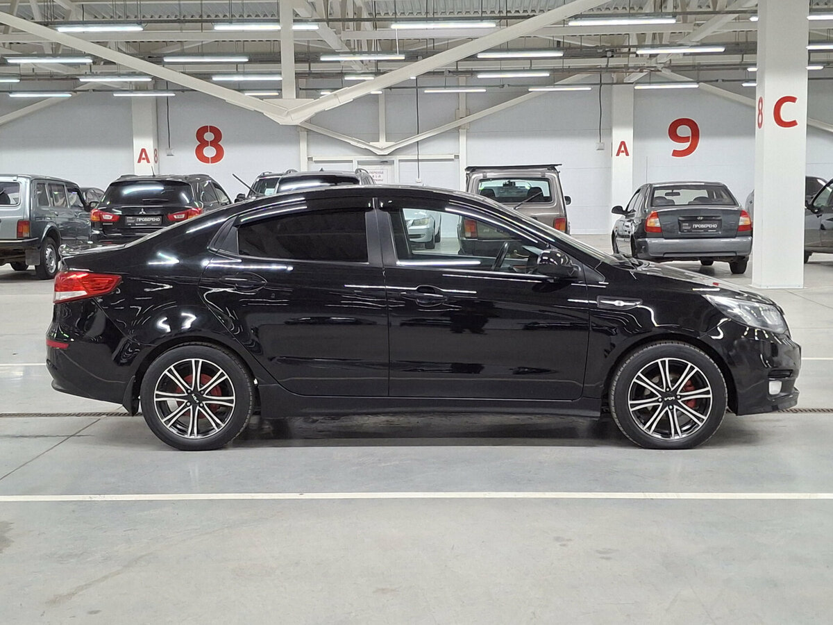 Купить Kia Rio, 2016, 179 131 км.. Фото: #3