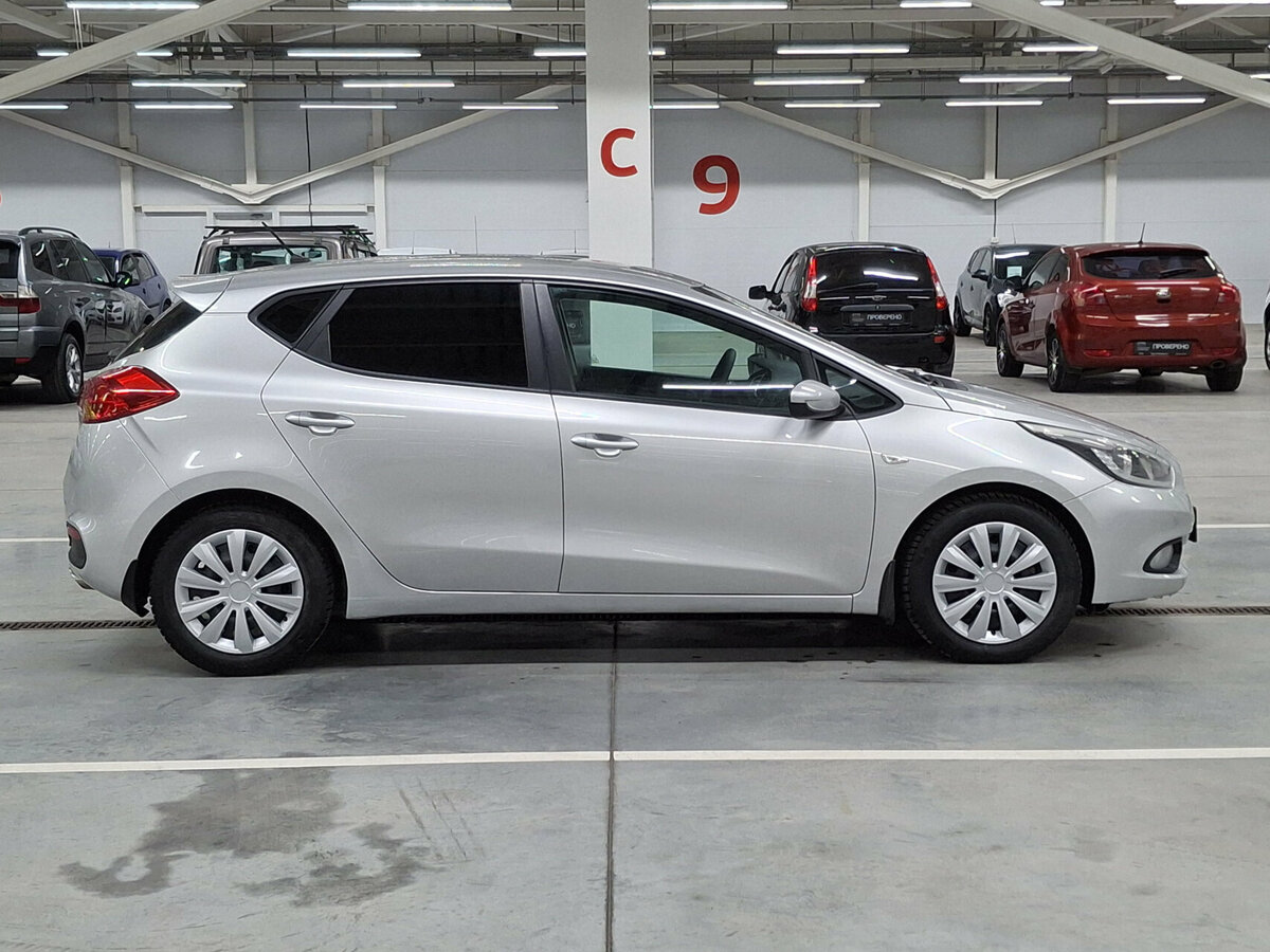 Купить Kia Ceed, 2013, 192 707 км.. Фото: #3