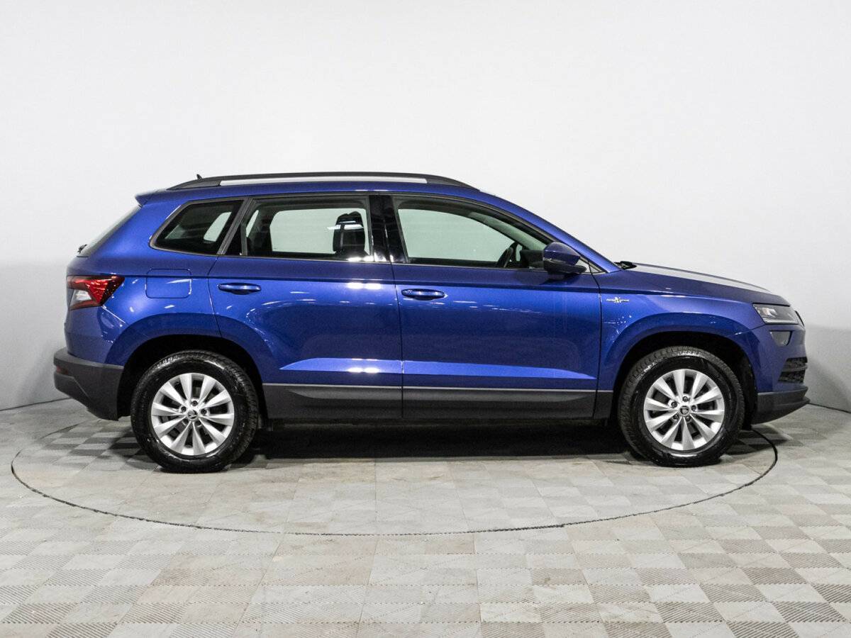 Купить Skoda Karoq, 2021, 50 134 км.. Фото: #3