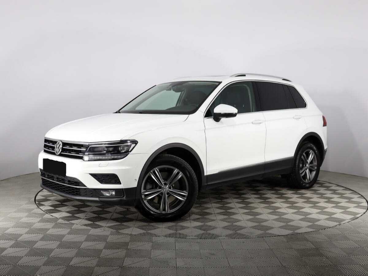 Купить Volkswagen Tiguan, 2018, 108 775 км.. Посмотреть фото