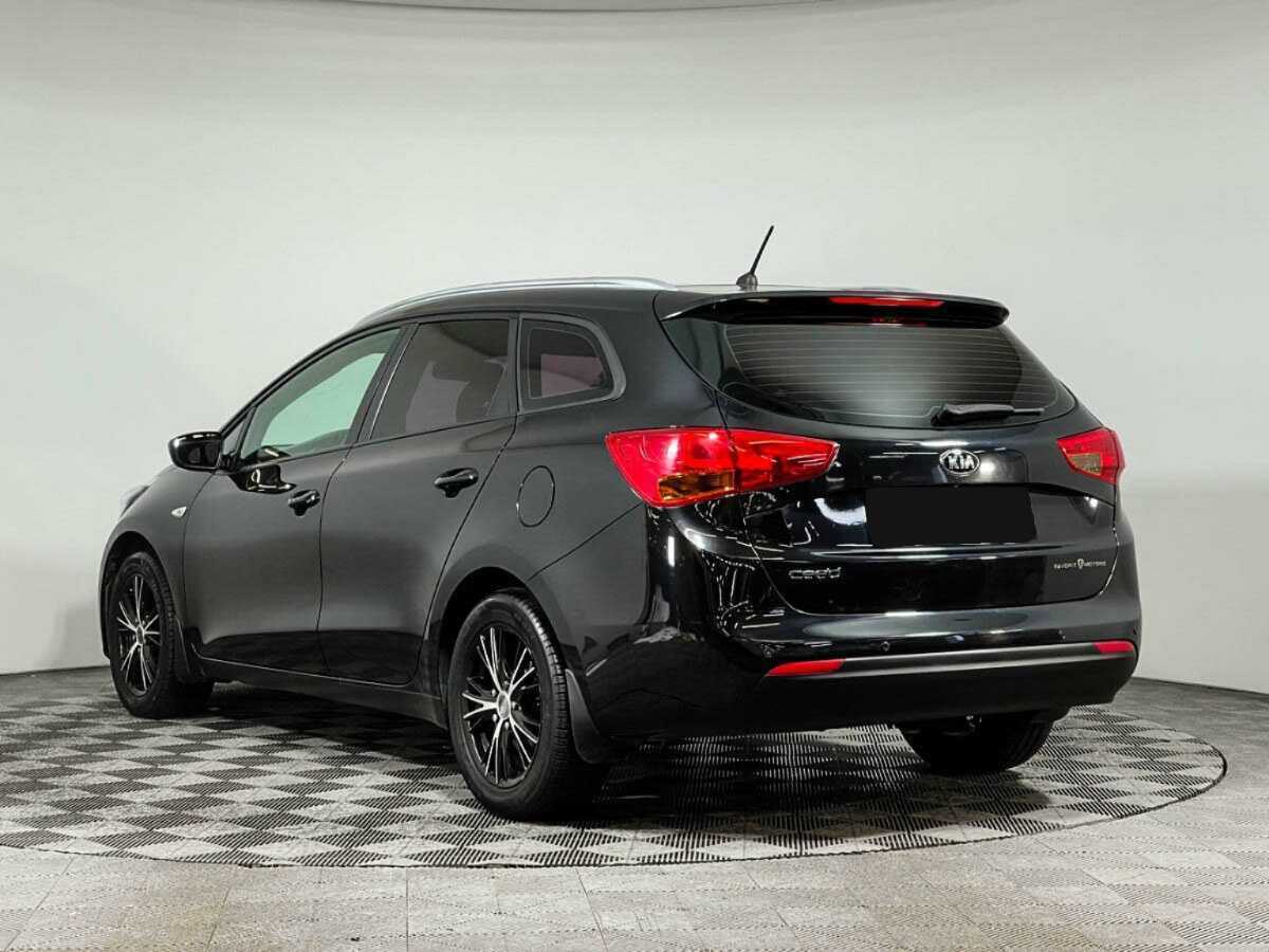 Купить Kia Ceed, 2015, 85 300 км.. Фото: #5