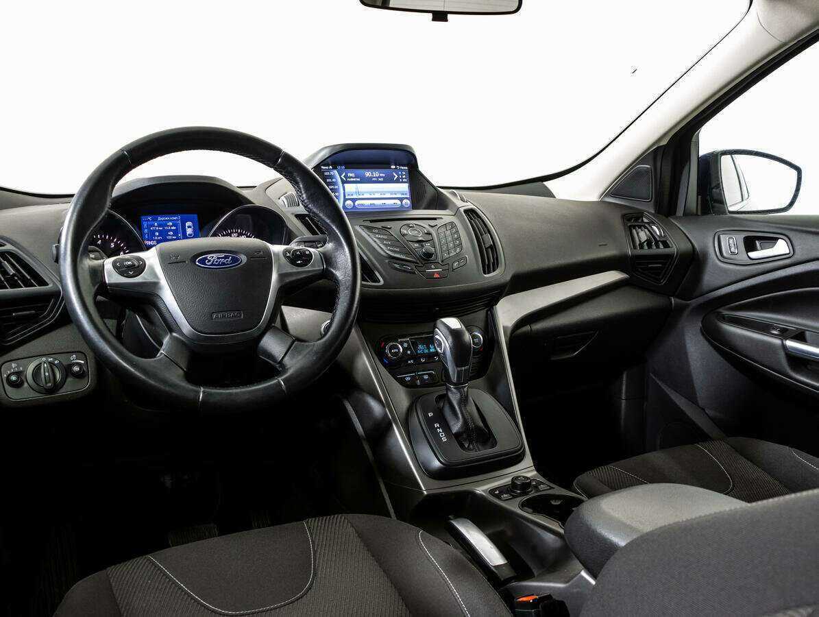 Купить Ford Kuga, 2016, 70 477 км.. Фото: #9