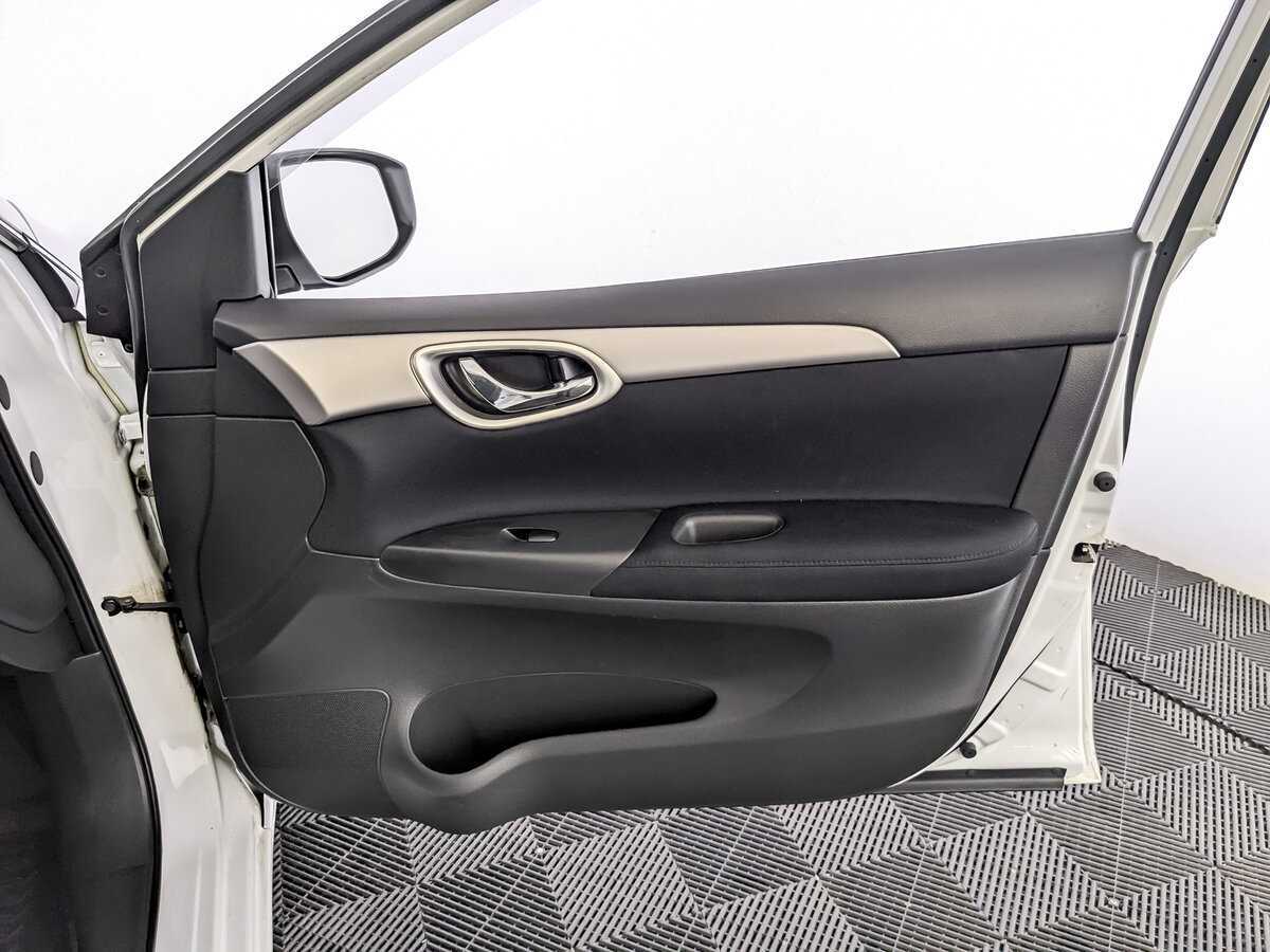 Купить Nissan Sentra, 2015, 76 154 км.. Фото: #19