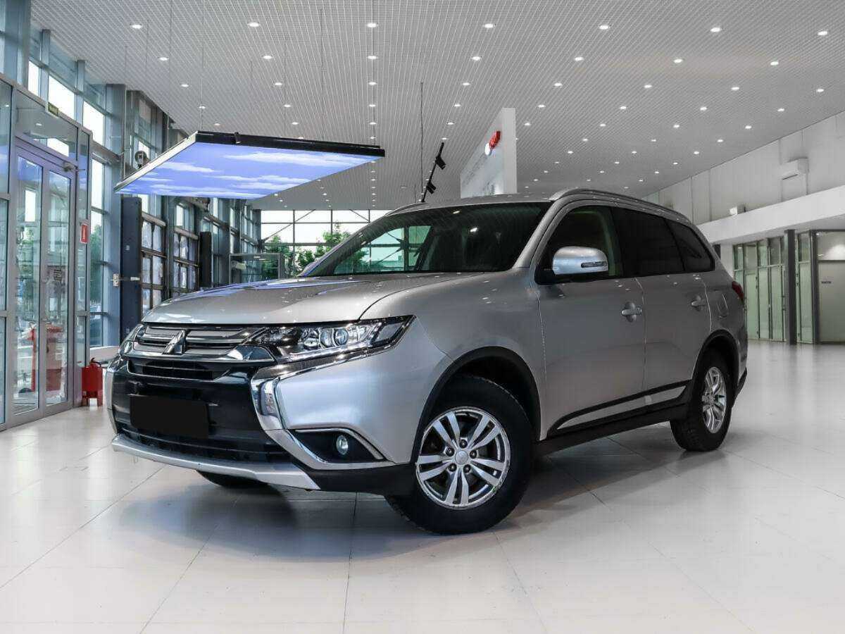 Купить Mitsubishi Outlander, 2016, 129 264 км.. Фото: #0
