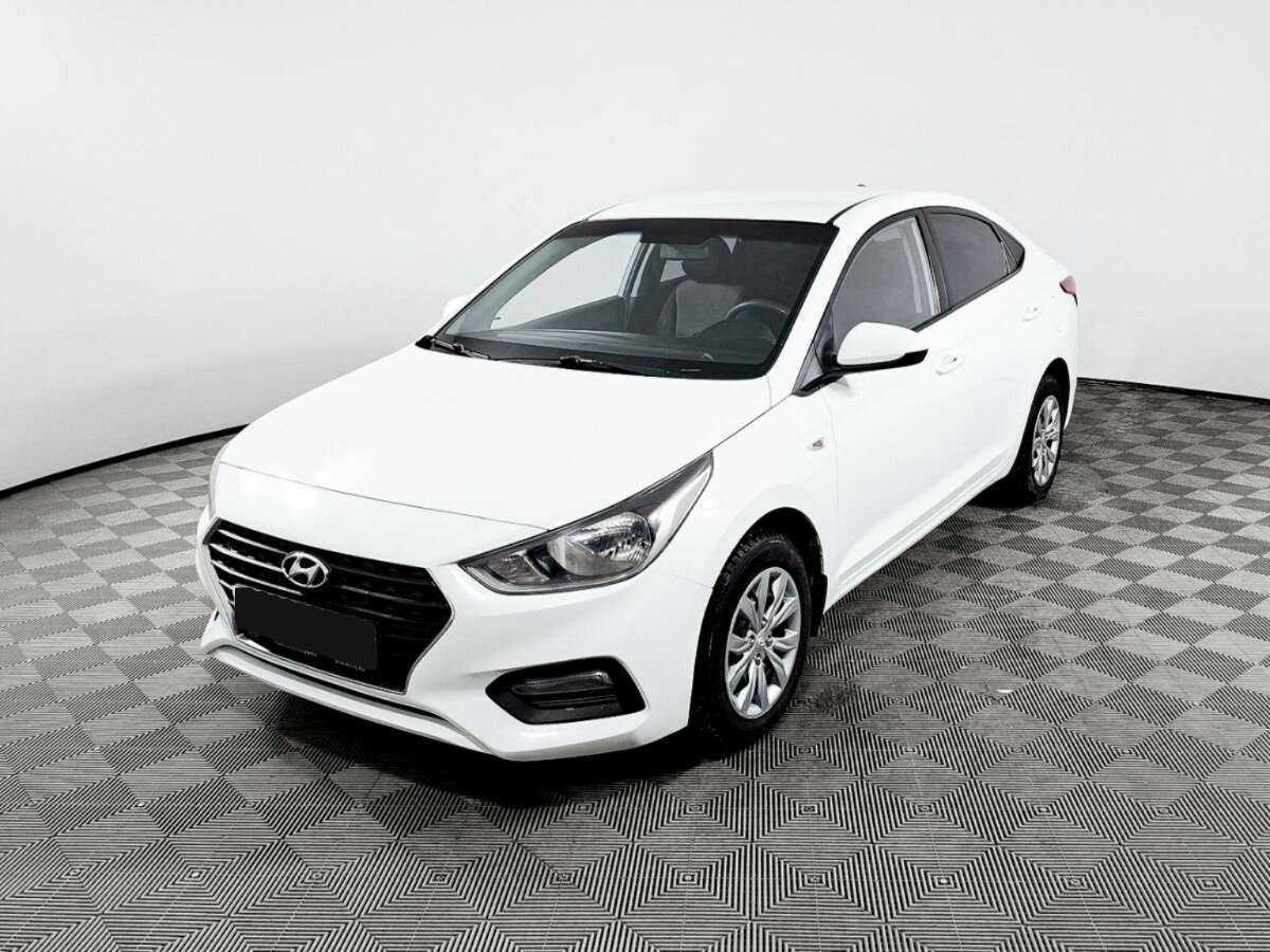 Купить Hyundai Solaris, 2017, 135 403 км.. Посмотреть фото