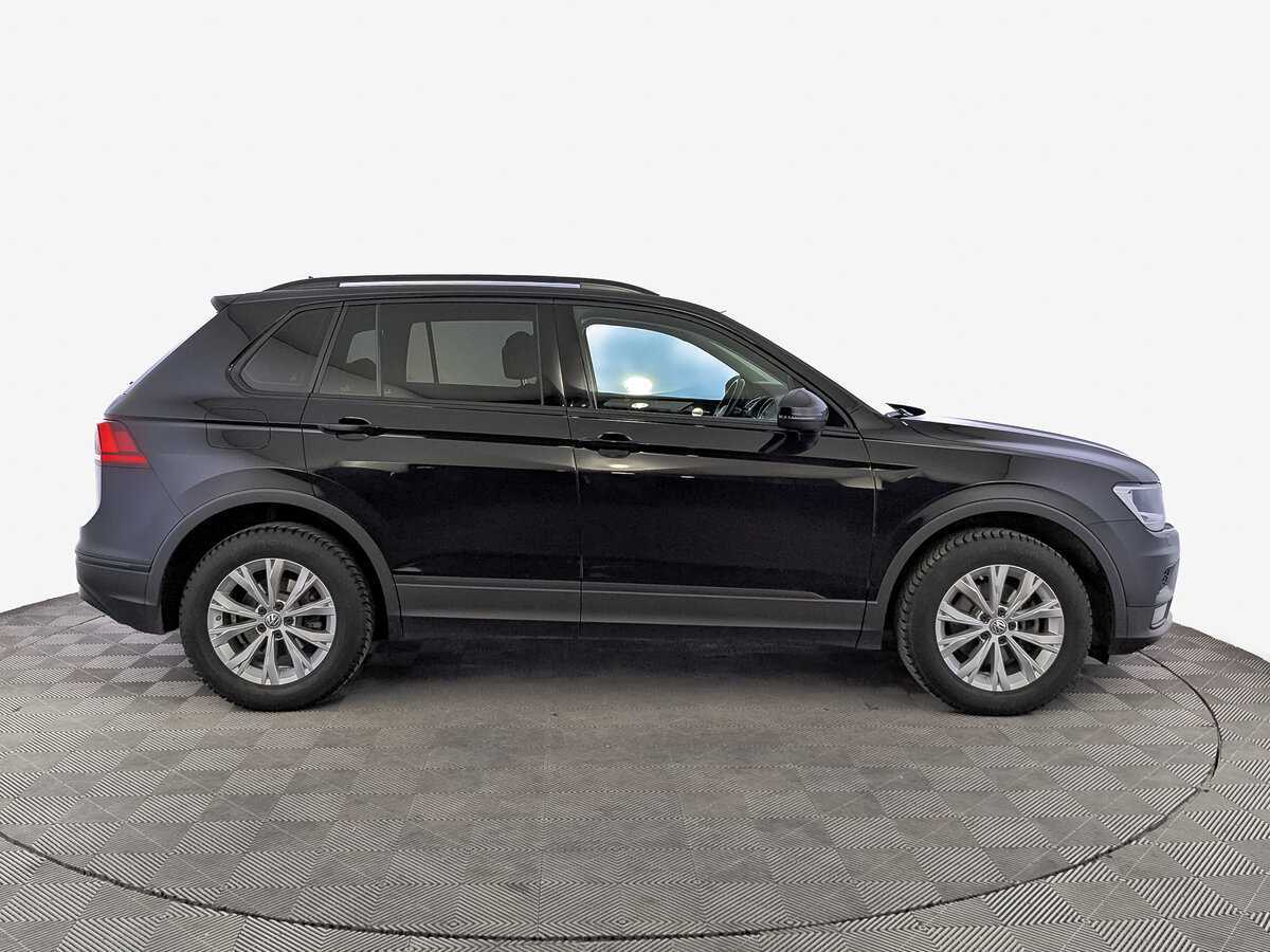 Купить Volkswagen Tiguan, 2018, 67 079 км.. Фото: #3