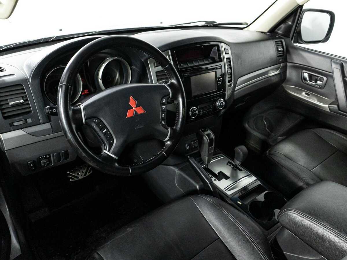 Купить Mitsubishi Pajero, 2015, 136 492 км.. Фото: #8