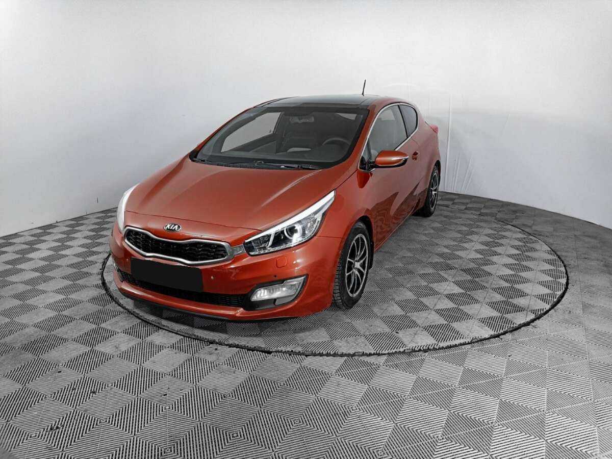Купить Kia Ceed, 2013, 229 045 км.. Фото: #0