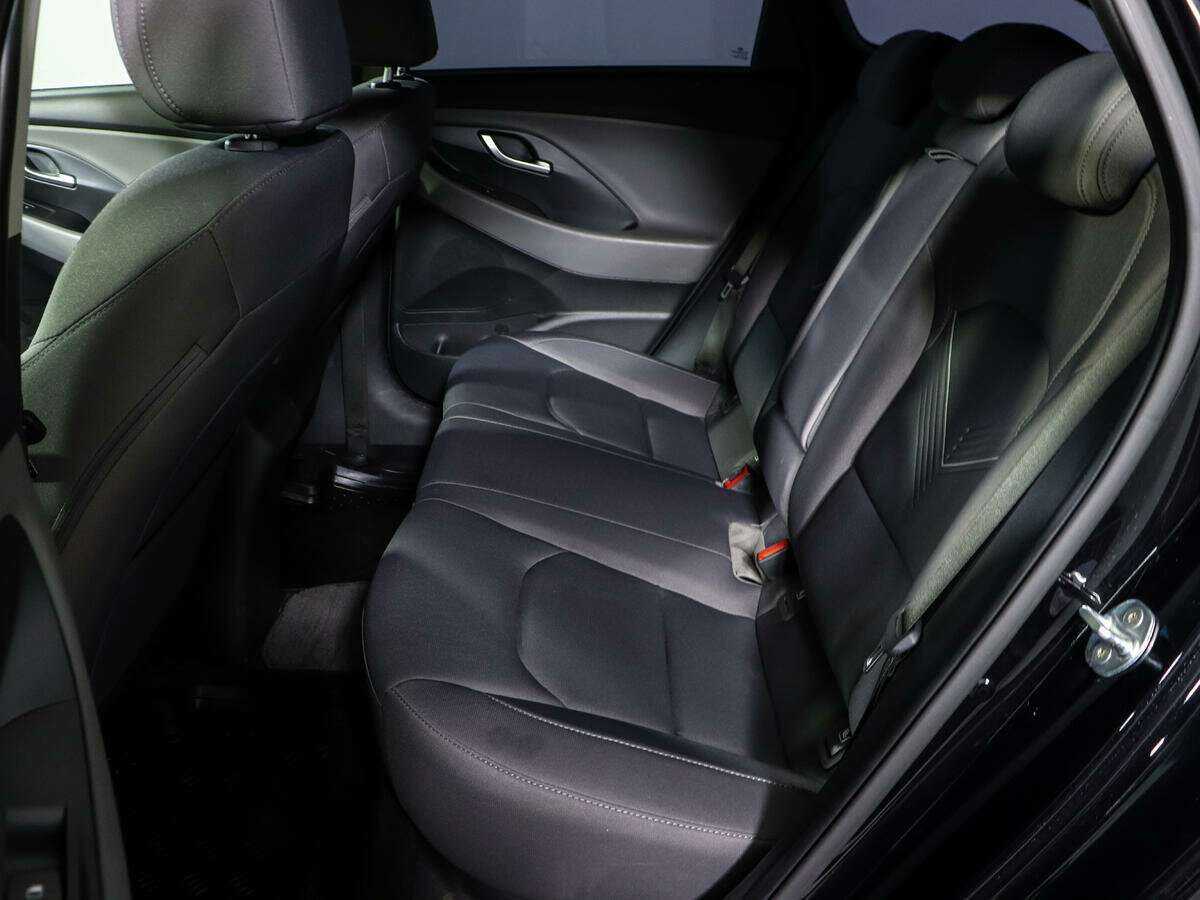 Купить Hyundai i30, 2022, 29 034 км.. Фото: #7