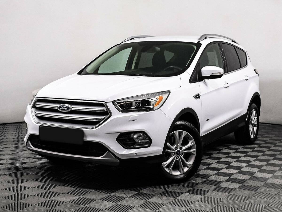 Купить Ford Kuga, 2017, 89 985 км.. Посмотреть фото