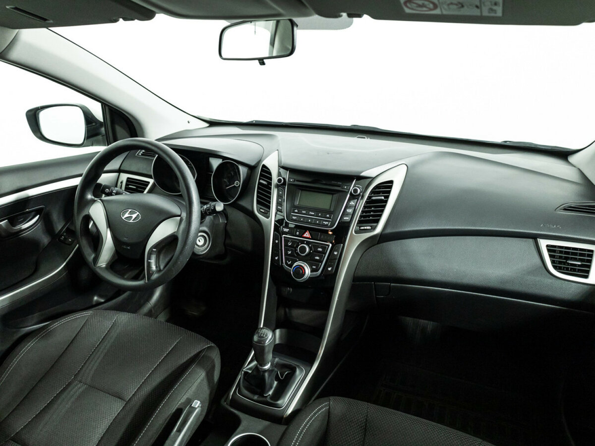 Купить Hyundai i30, 2014, 122 636 км.. Фото: #8
