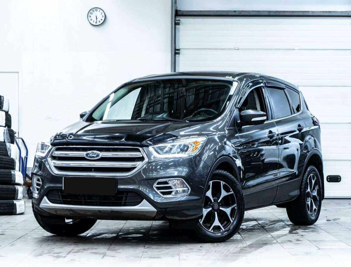Купить Ford Kuga, 2017, 150 000 км.. Фото: #0