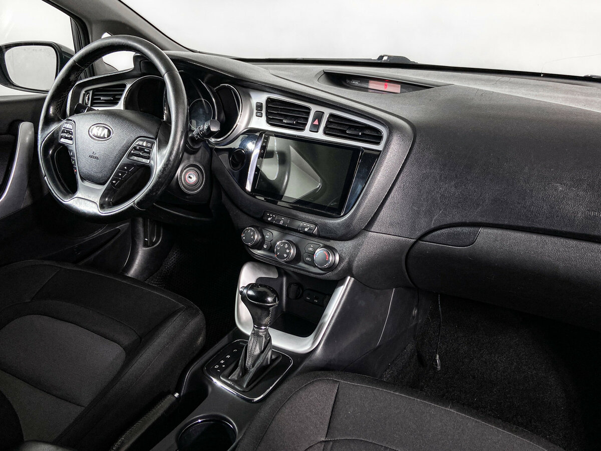 Купить Kia Ceed, 2013, 242 620 км.. Фото: #7