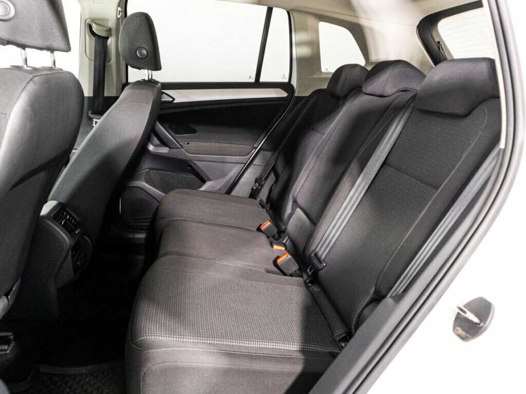 Купить Volkswagen Tiguan, 2018, 79 161 км.. Фото: #9