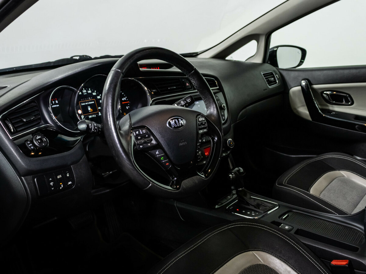 Купить Kia Ceed, 2017, 109 000 км.. Фото: #9