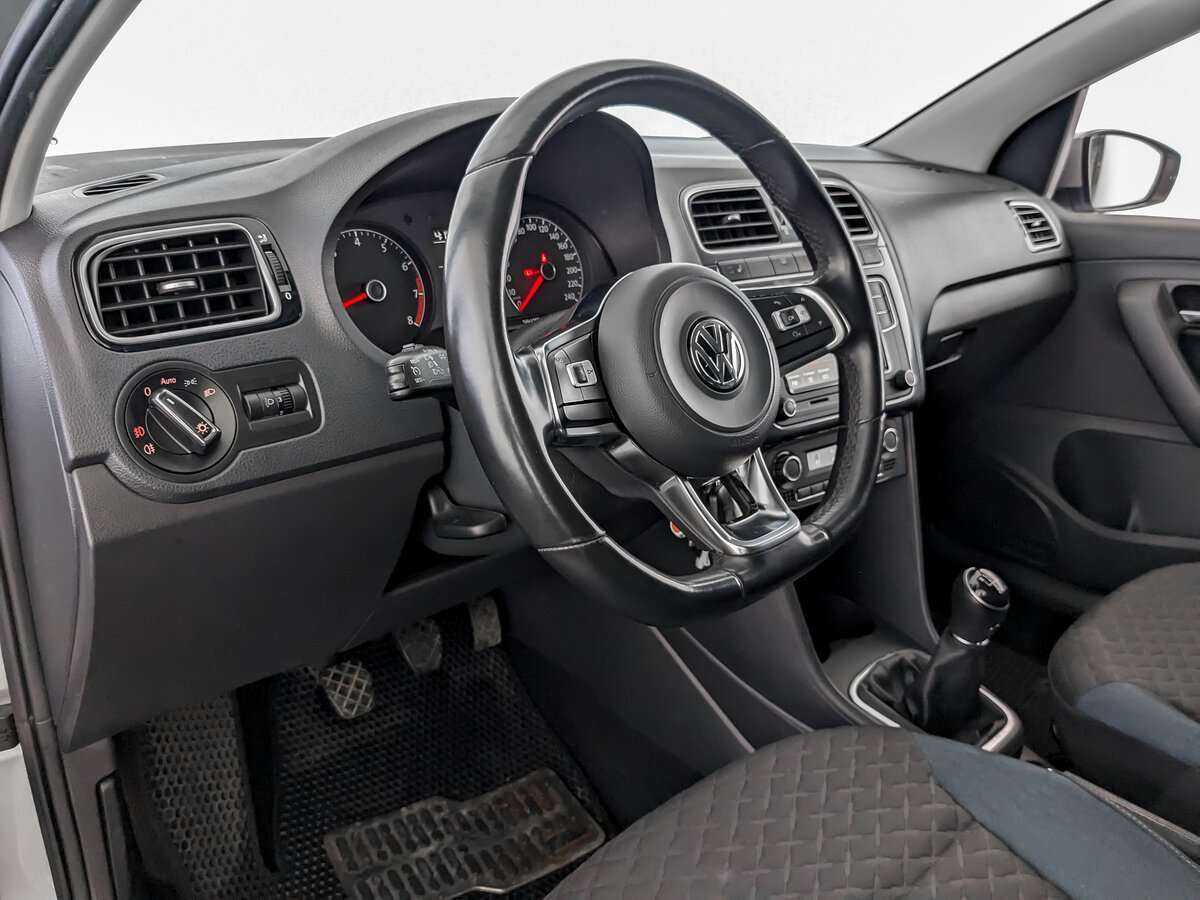 Купить Volkswagen Polo, 2019, 78 138 км.. Фото: #15