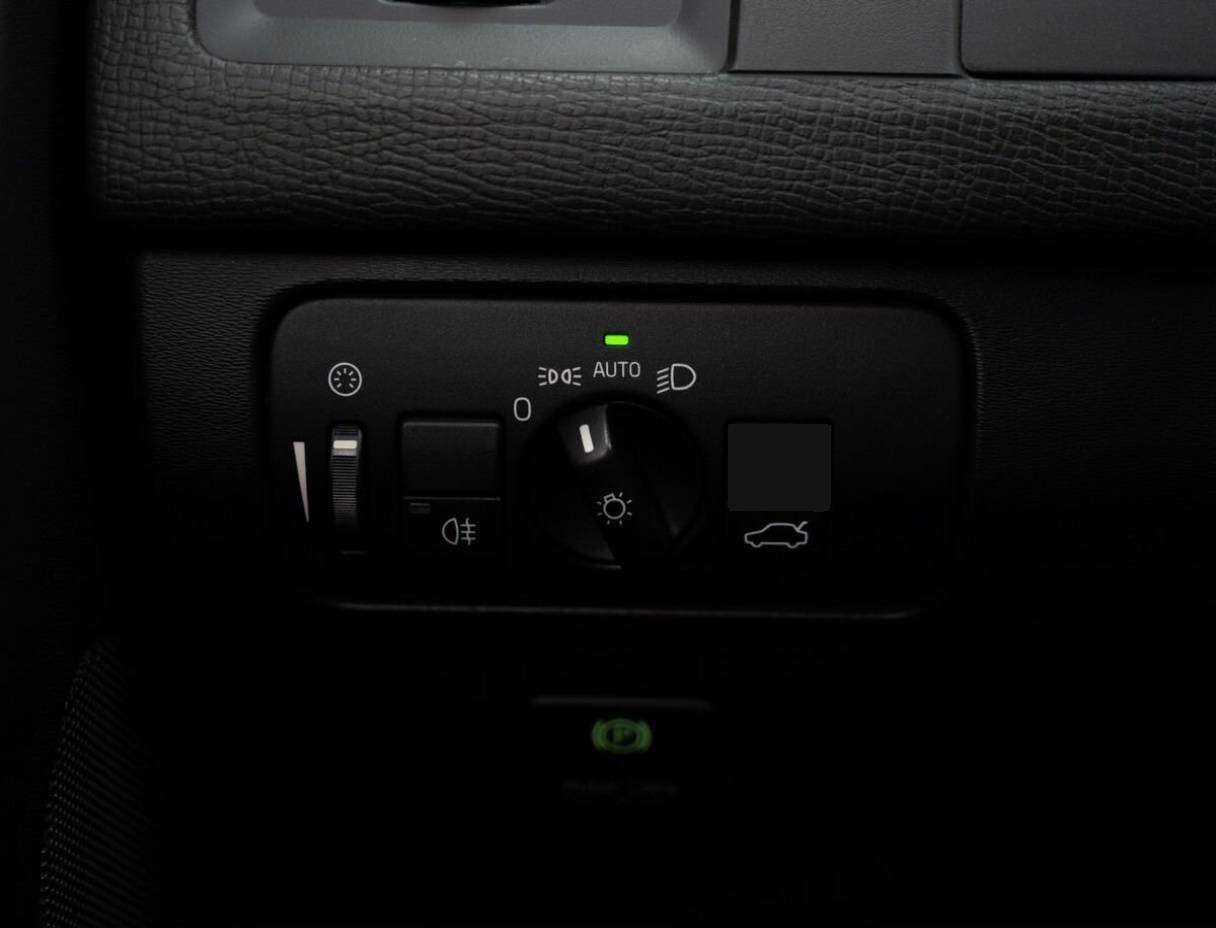 Купить Volvo XC60, 2012, 210 653 км.. Фото: #15